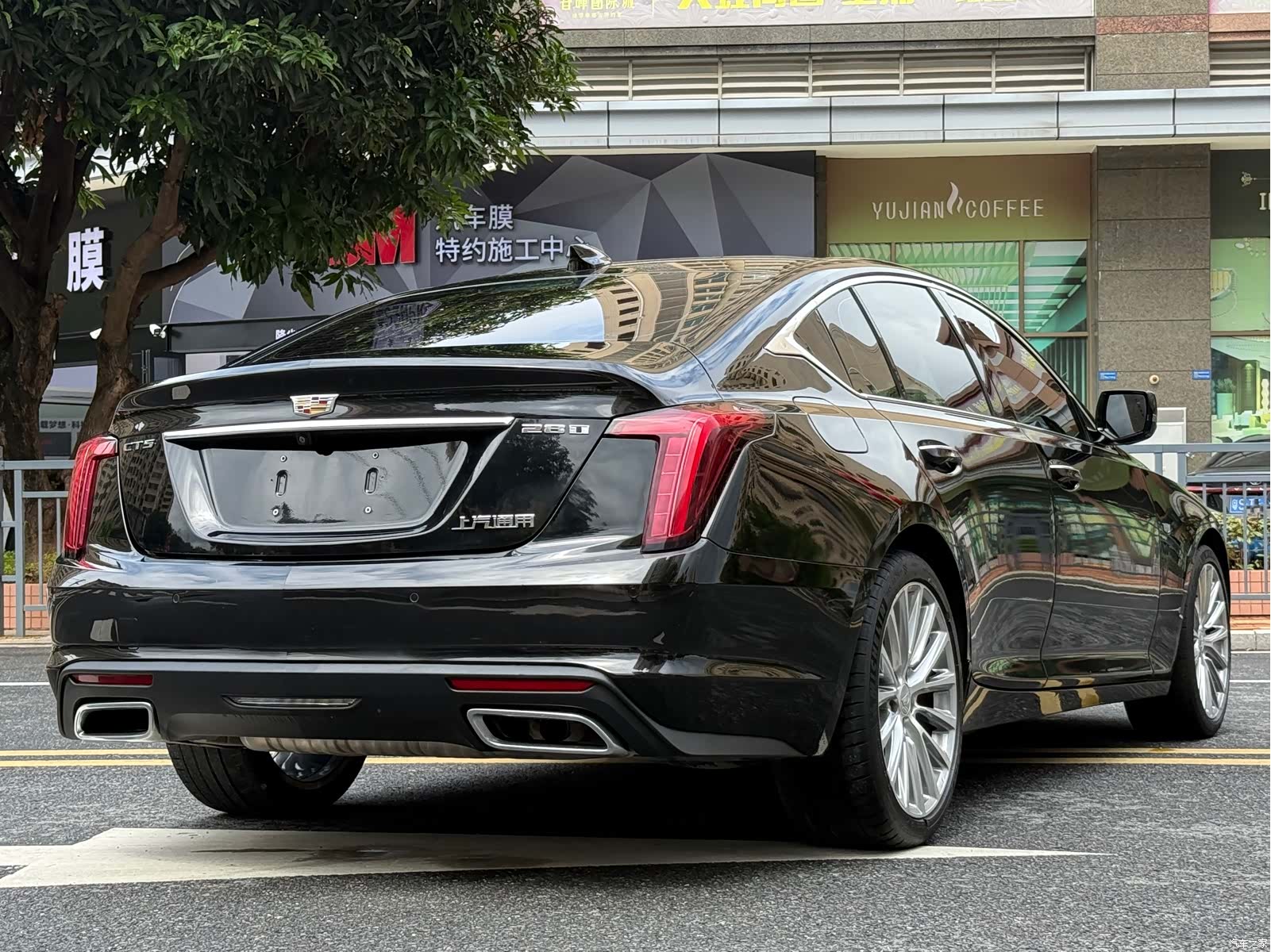 Cadillac CT5, 2021 все фото