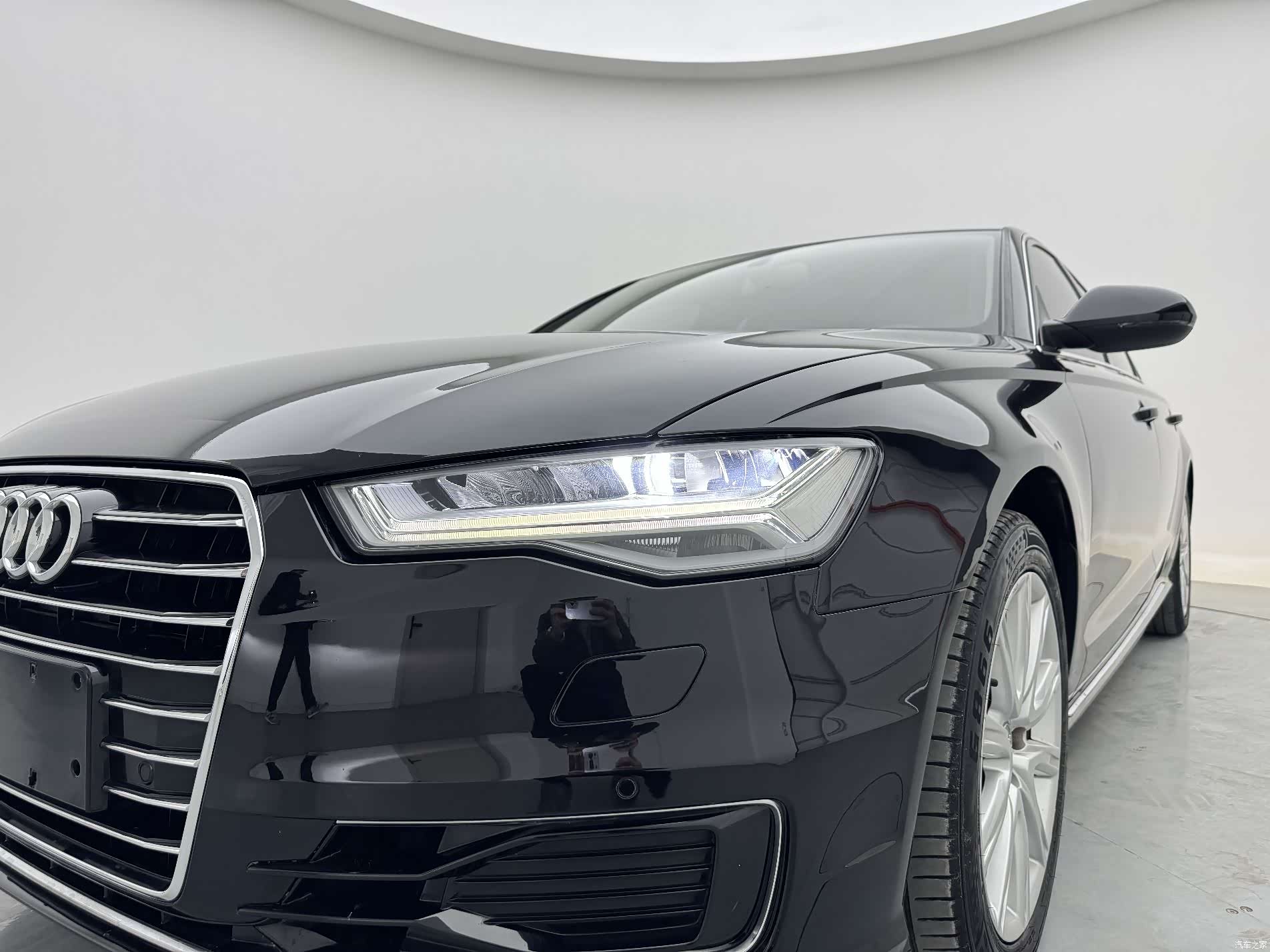 Audi A6L, 2018 все фото