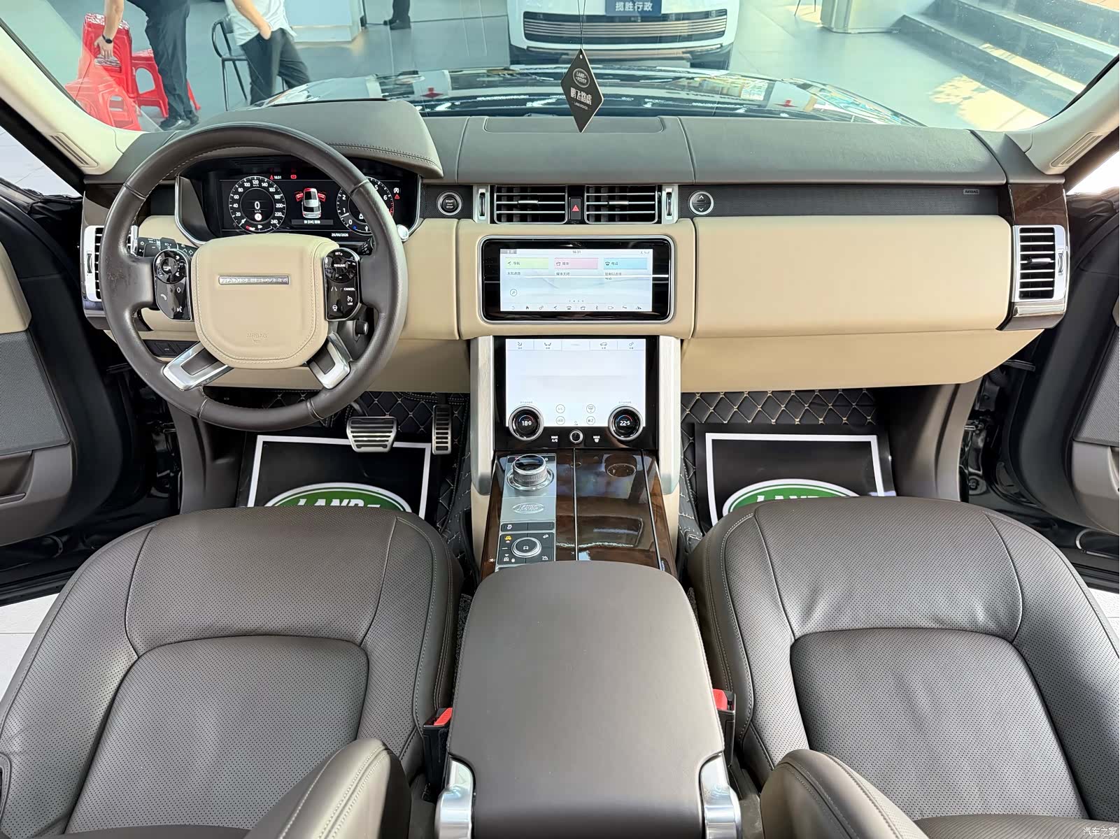 Land Rover Range Rover, 2022 22