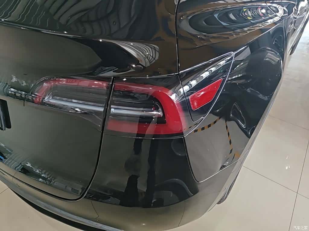Tesla Model Y, 2021 8