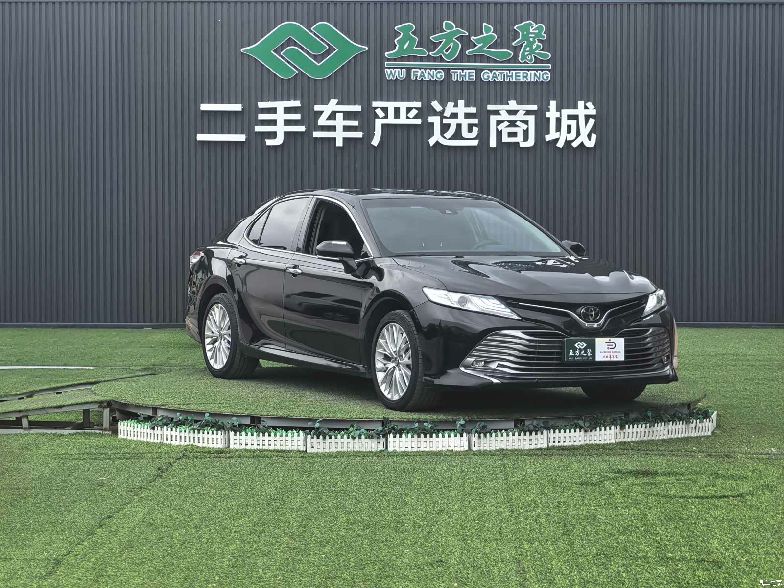 Toyota Camry, 2019 3