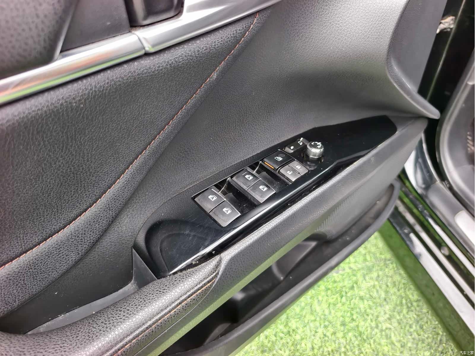Toyota Camry, 2019 все фото