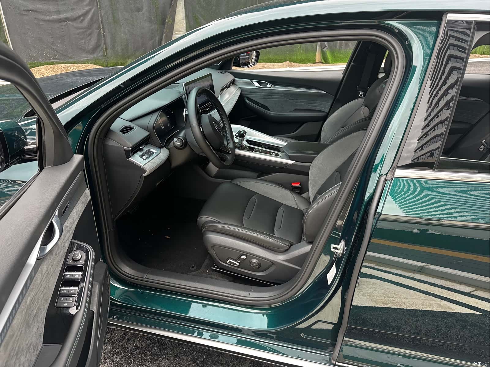 Geely Preface, 2023 4