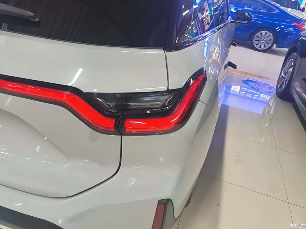 NIO ES6, 2020 8