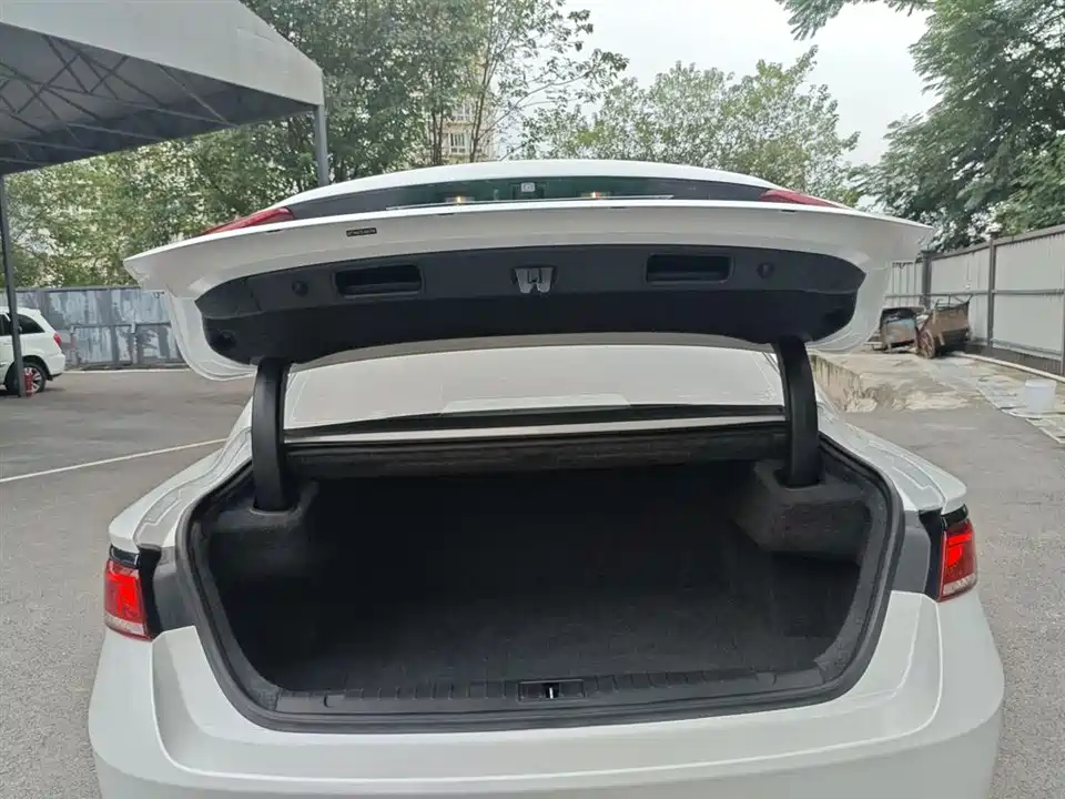 Geely Borui