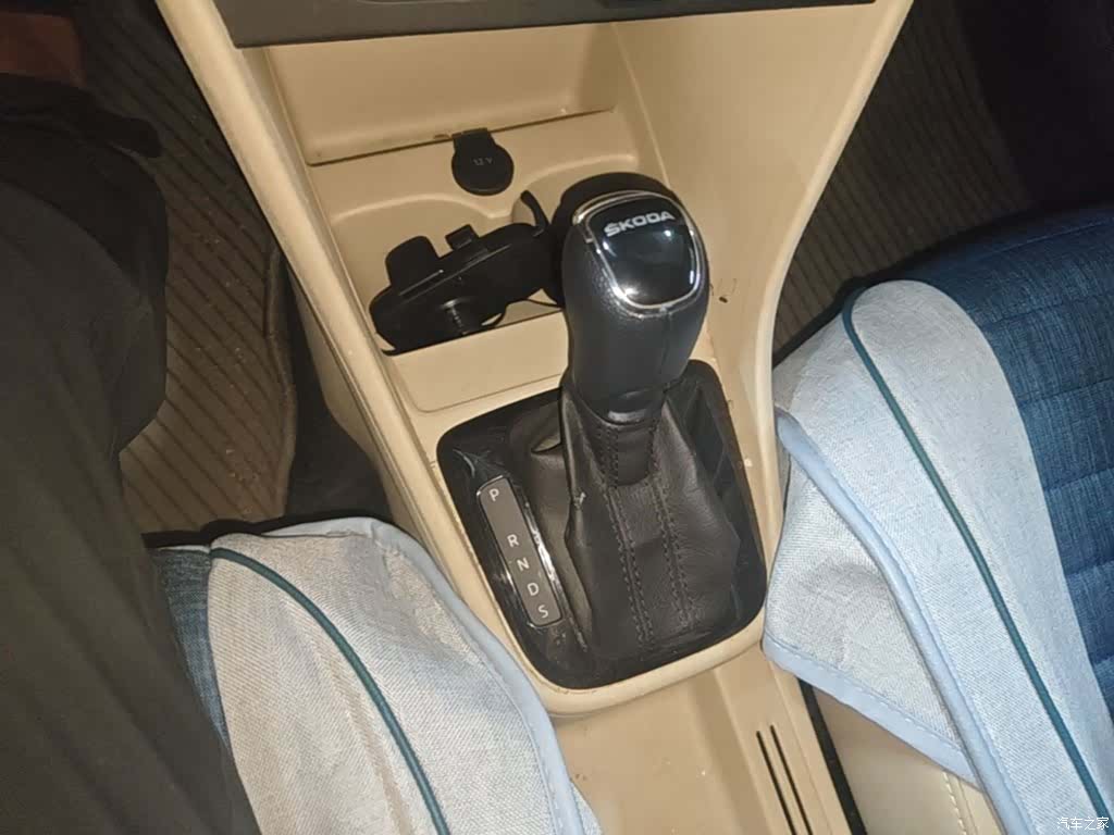 Skoda Rapid, 2016 14