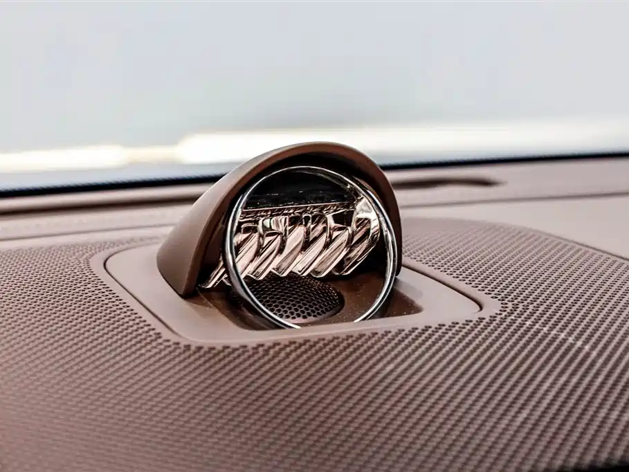 HarmonyOS Ask the world M9