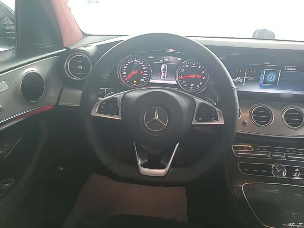 Mercedes-Benz E-Class, 2017 11