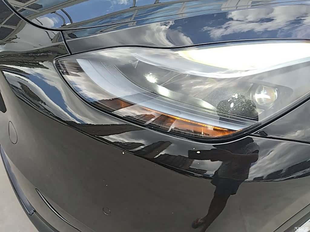 Tesla Model Y, 2023 24