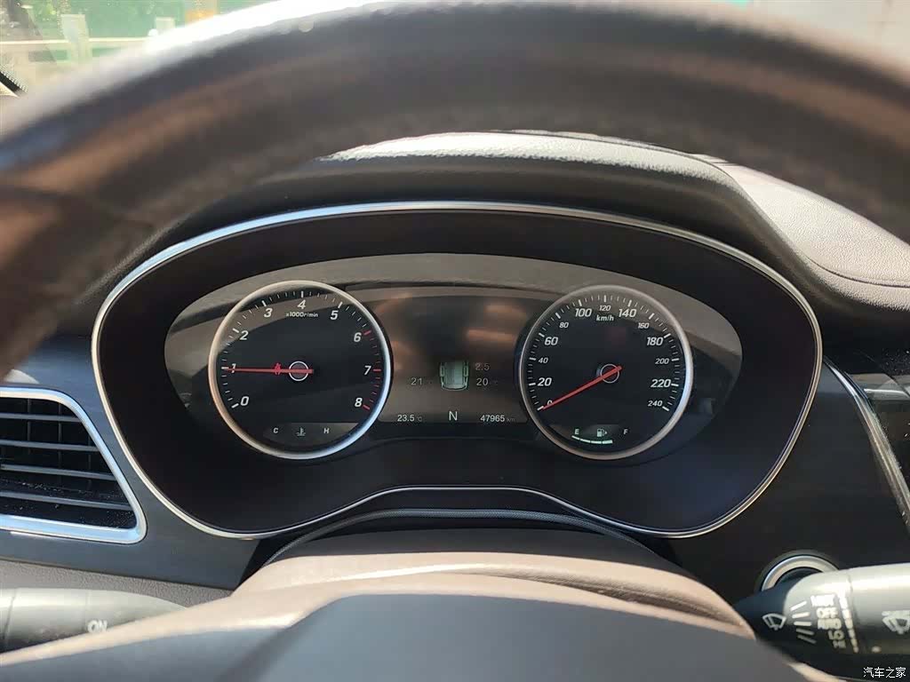 Wuling 730, 2017 4