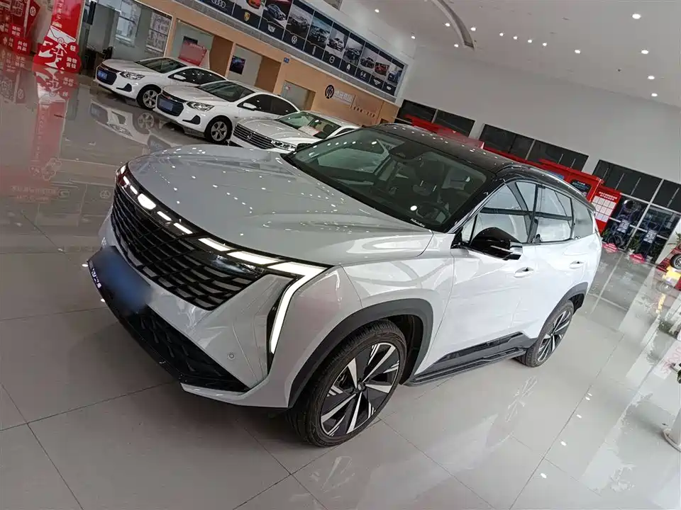 Geely Atlas L