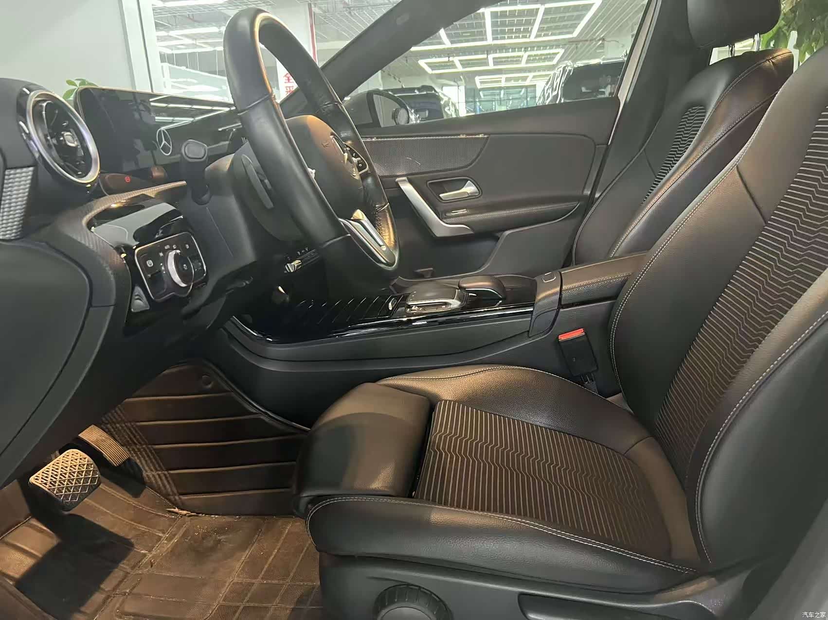 Mercedes-Benz A-Class, 2020 3
