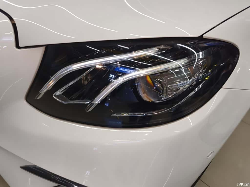 Mercedes-Benz E-Class, 2019 24