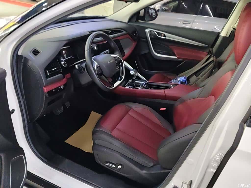 DongFeng AX7, 2020 16