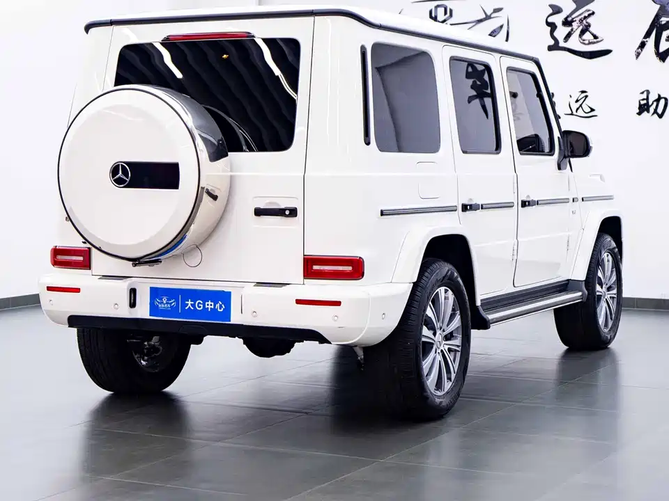 Mercedes-Benz G-class