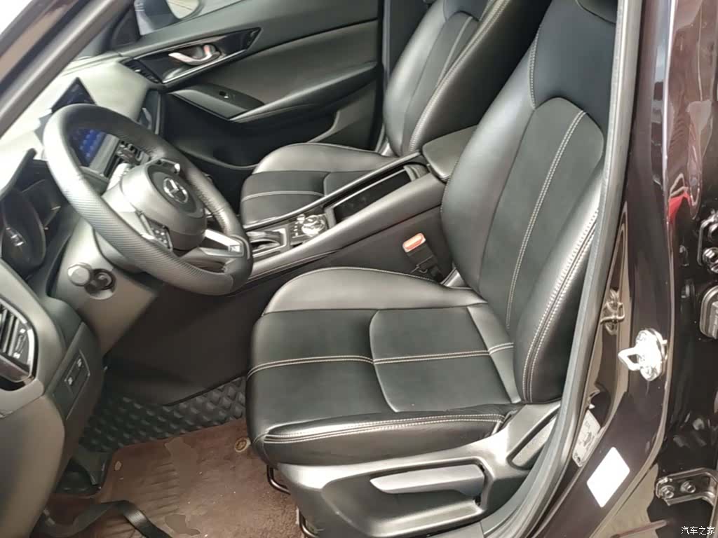 Mazda CX-4, 2020 15