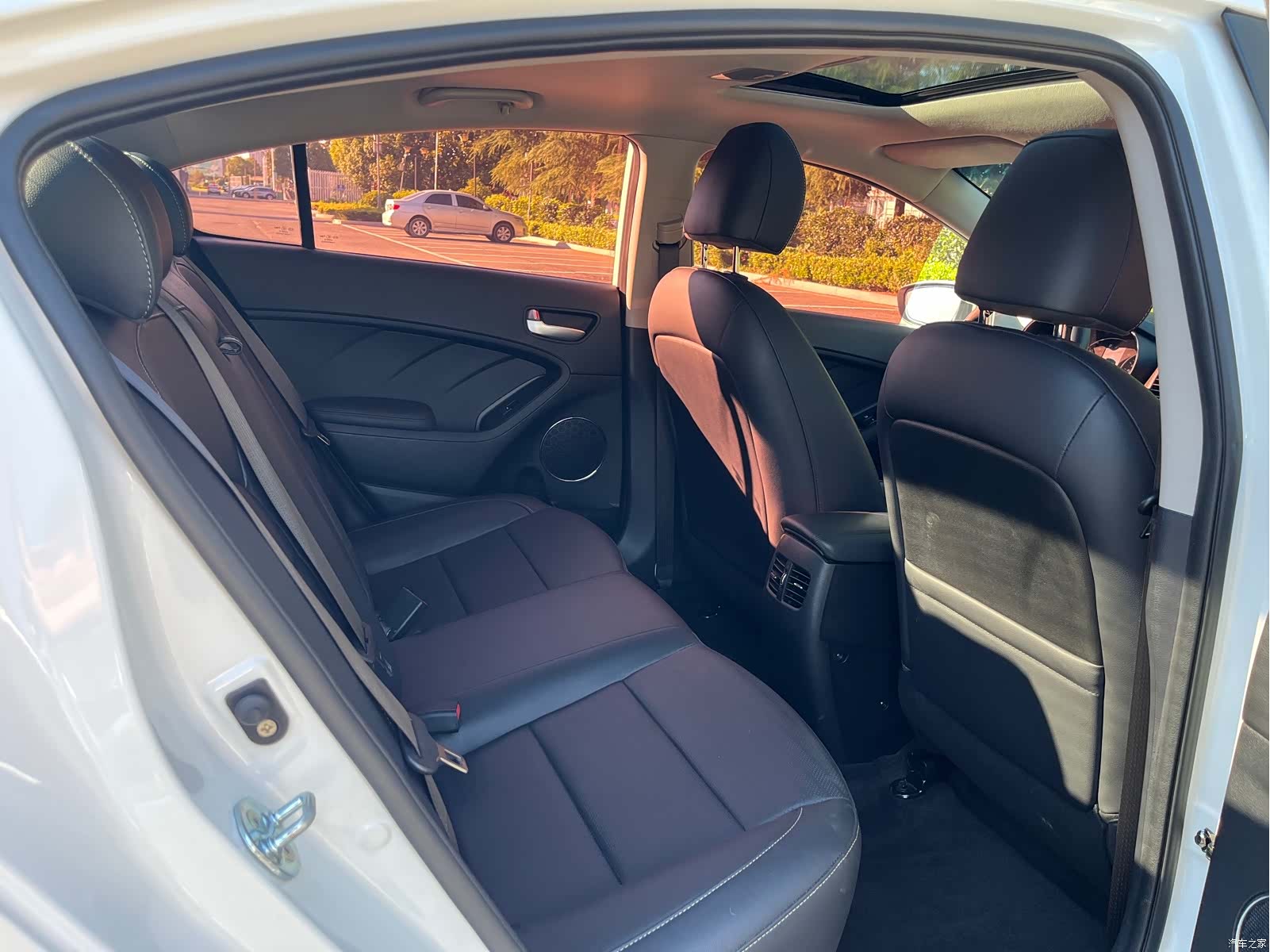 Kia K3, 2019 9
