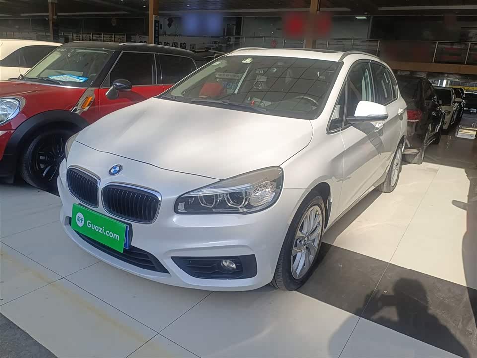 BMW 2 series station wagon