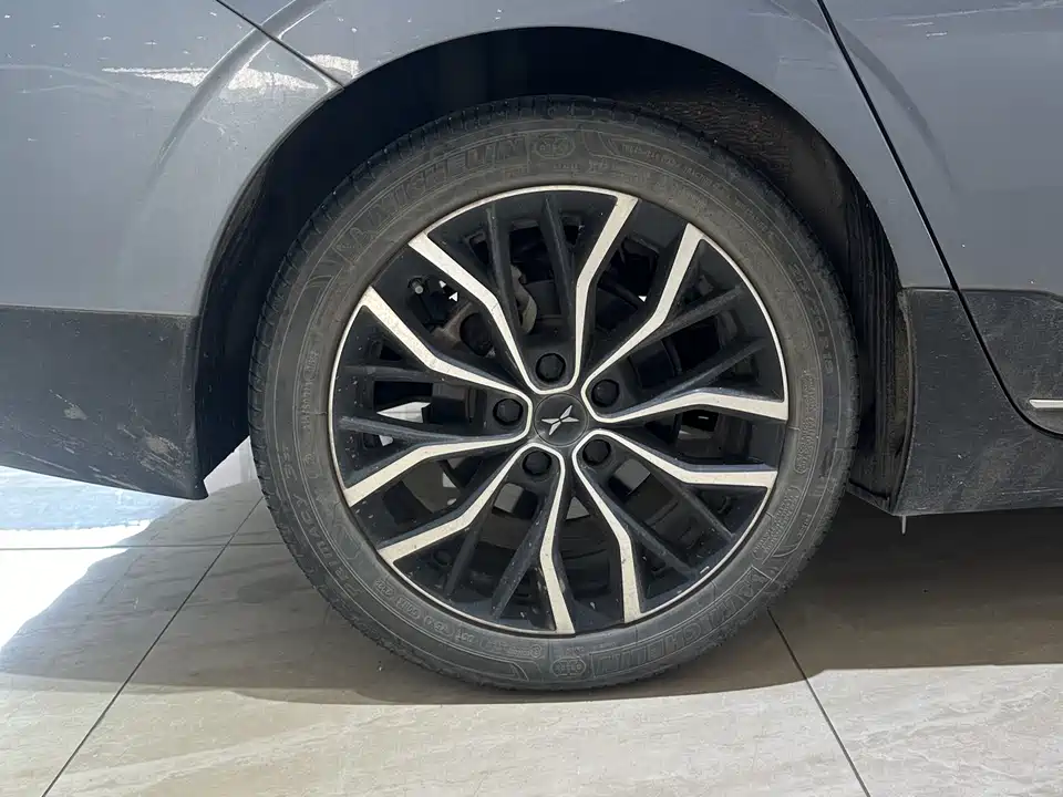 XPENG P5 XPENG P5