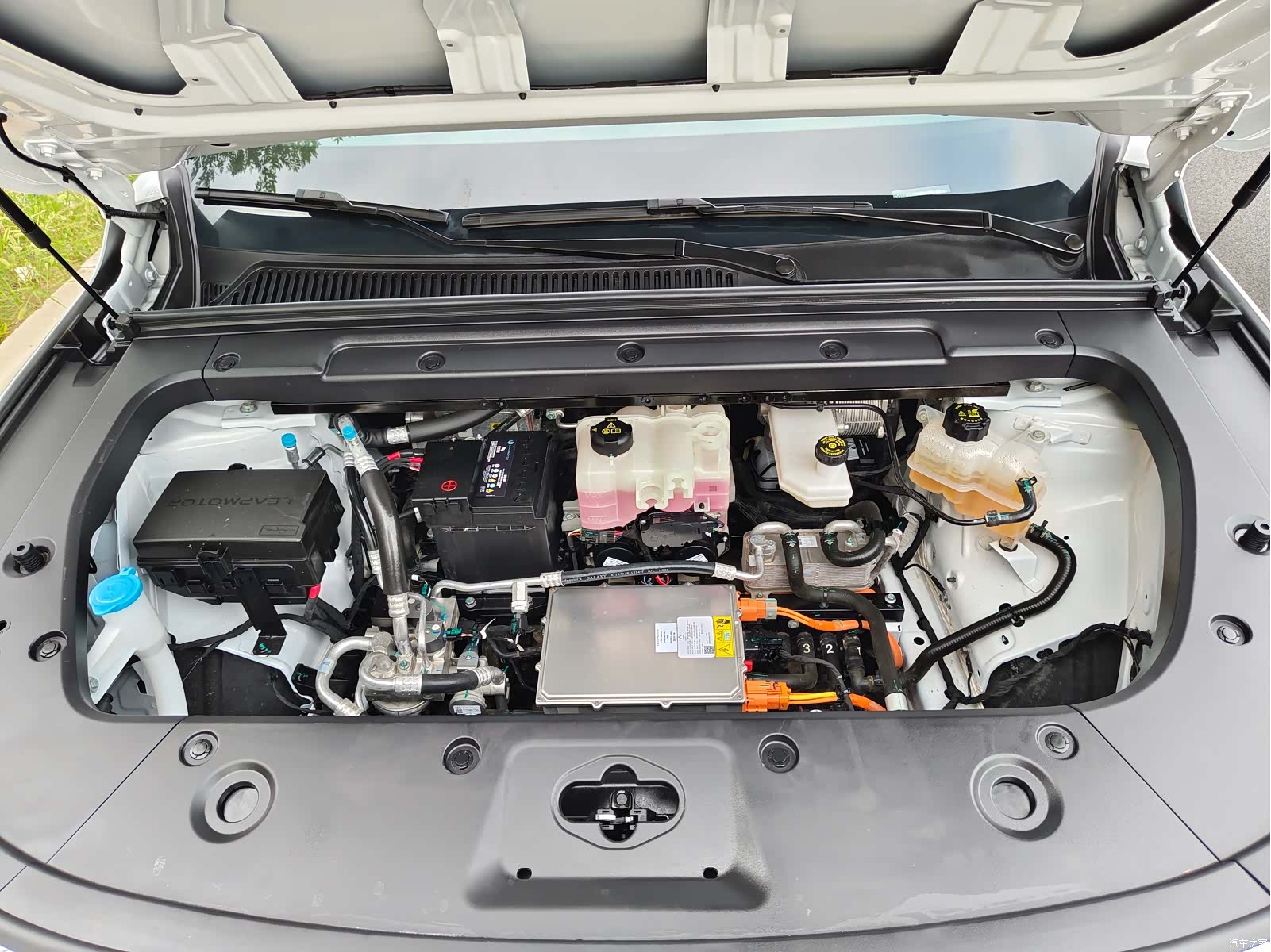 Leapmotor C10, 2025 31