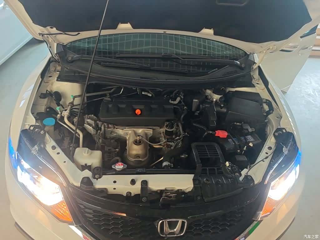 Honda Jade, 2016 16