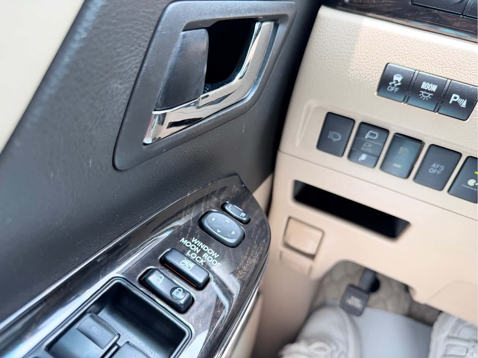 Toyota Alphard, 2015 18