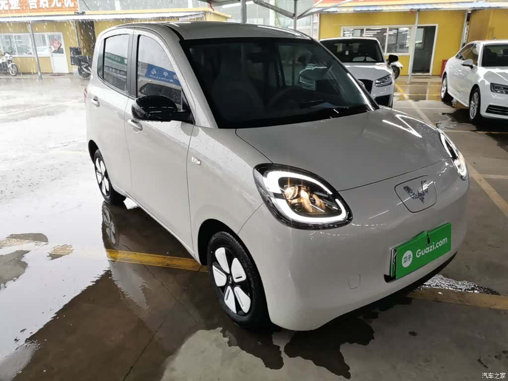 Wuling MINIEV, 2025 4