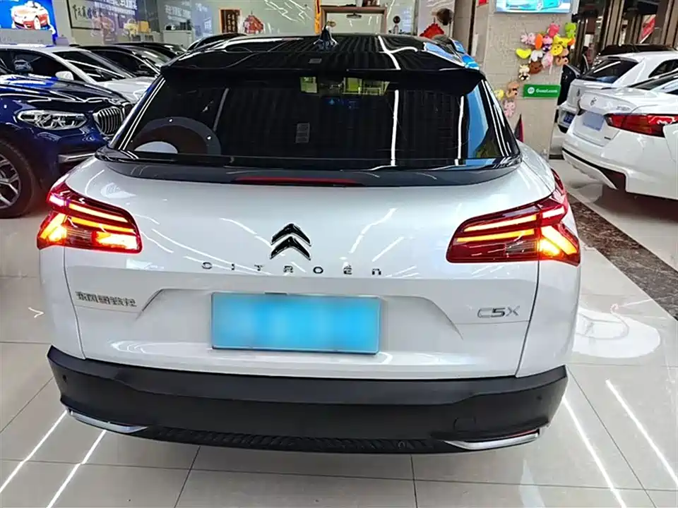 Citroen Versailles C5 X