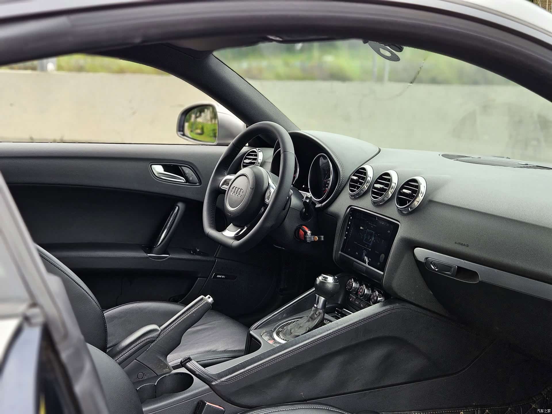 Audi TT, 2009 14