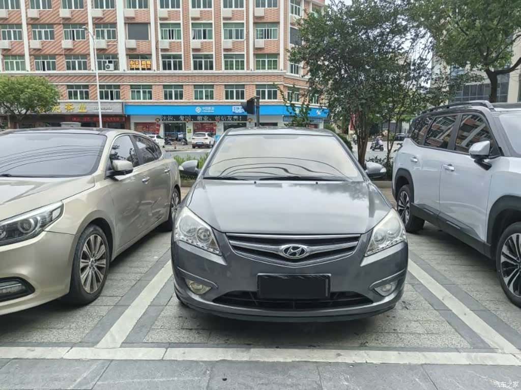 Hyundai GLS, 2010 2