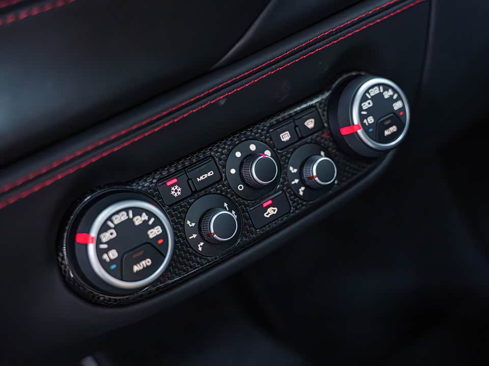 Ferrari 488
