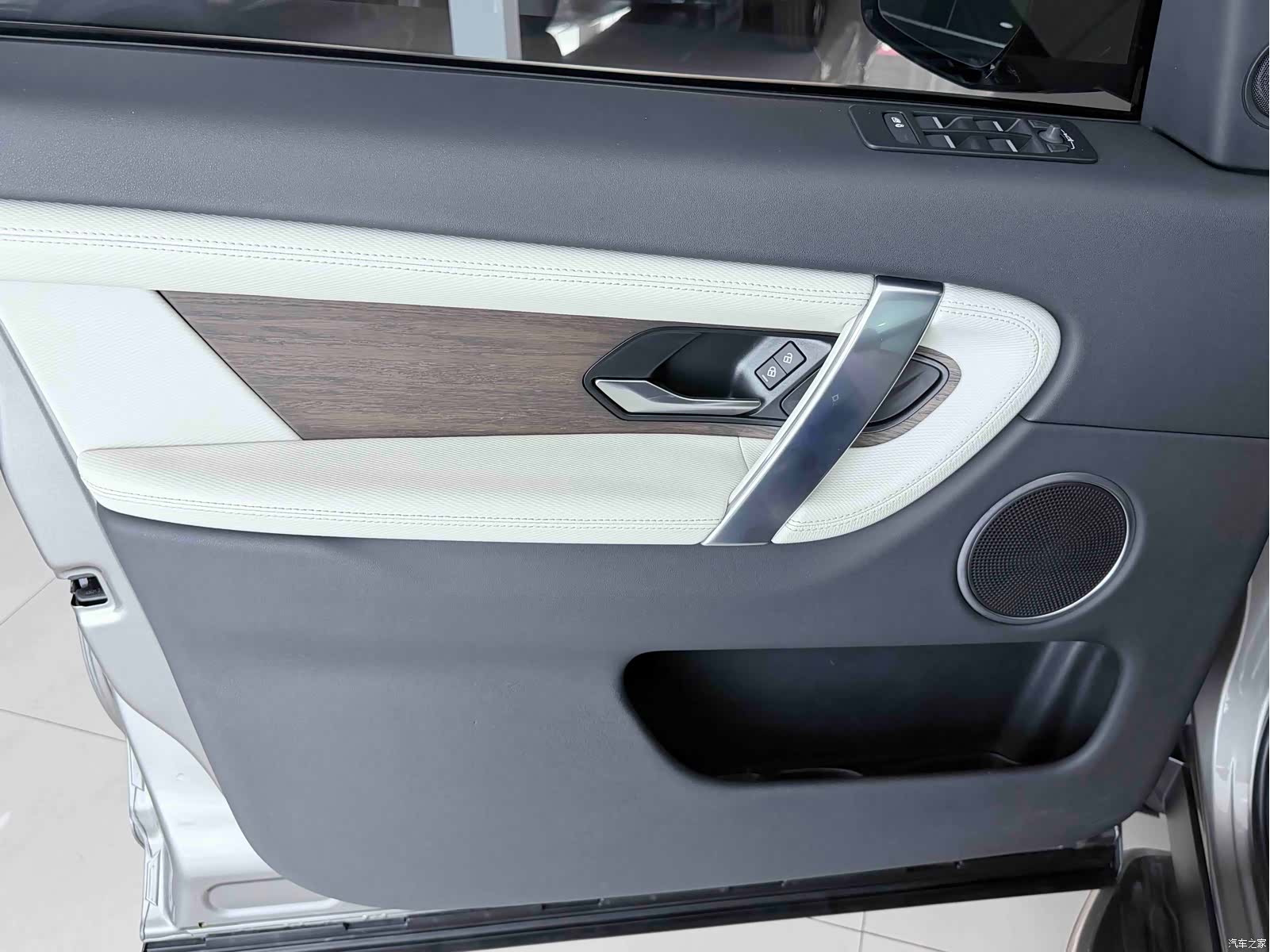 Land Rover Discovery, 2022 13