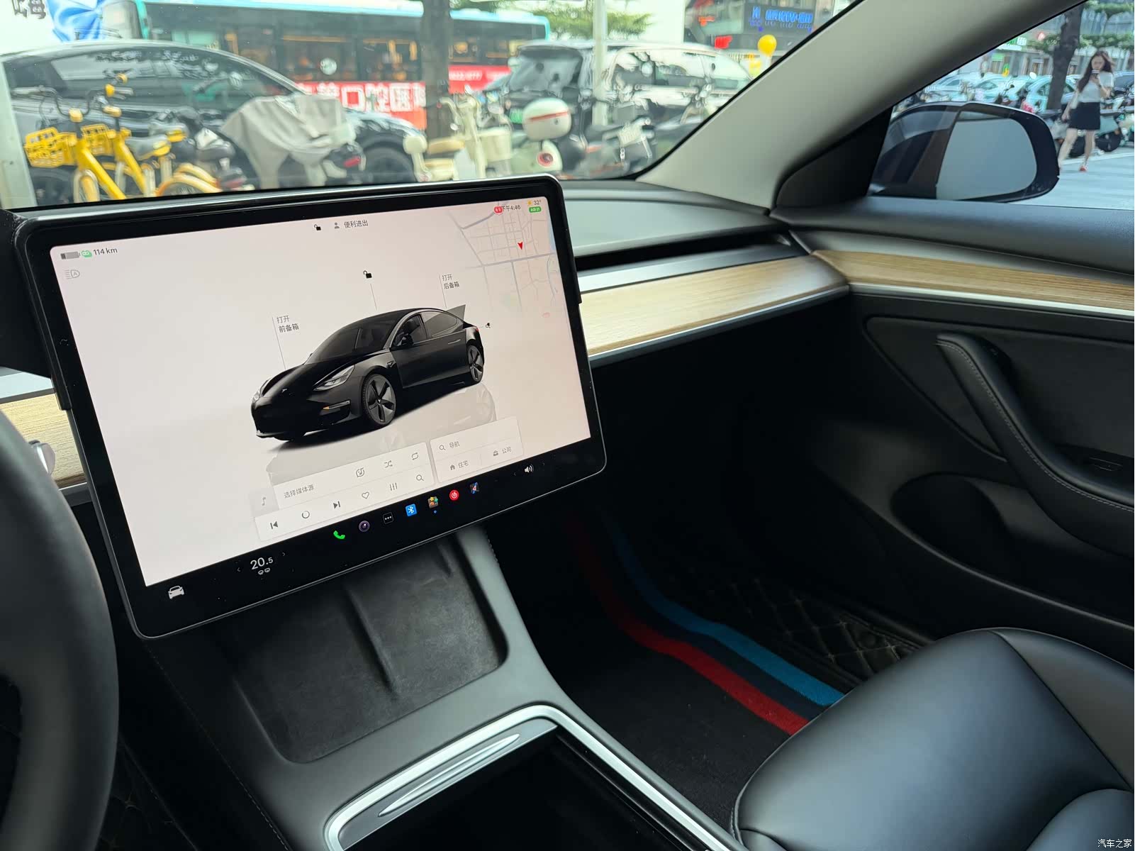 Tesla Model 3, 2023 7