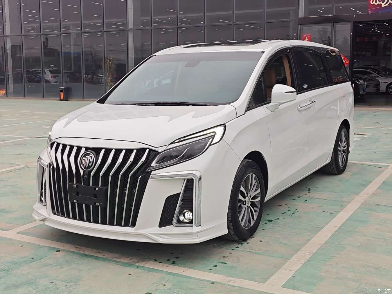 Buick GL8, 2020 1