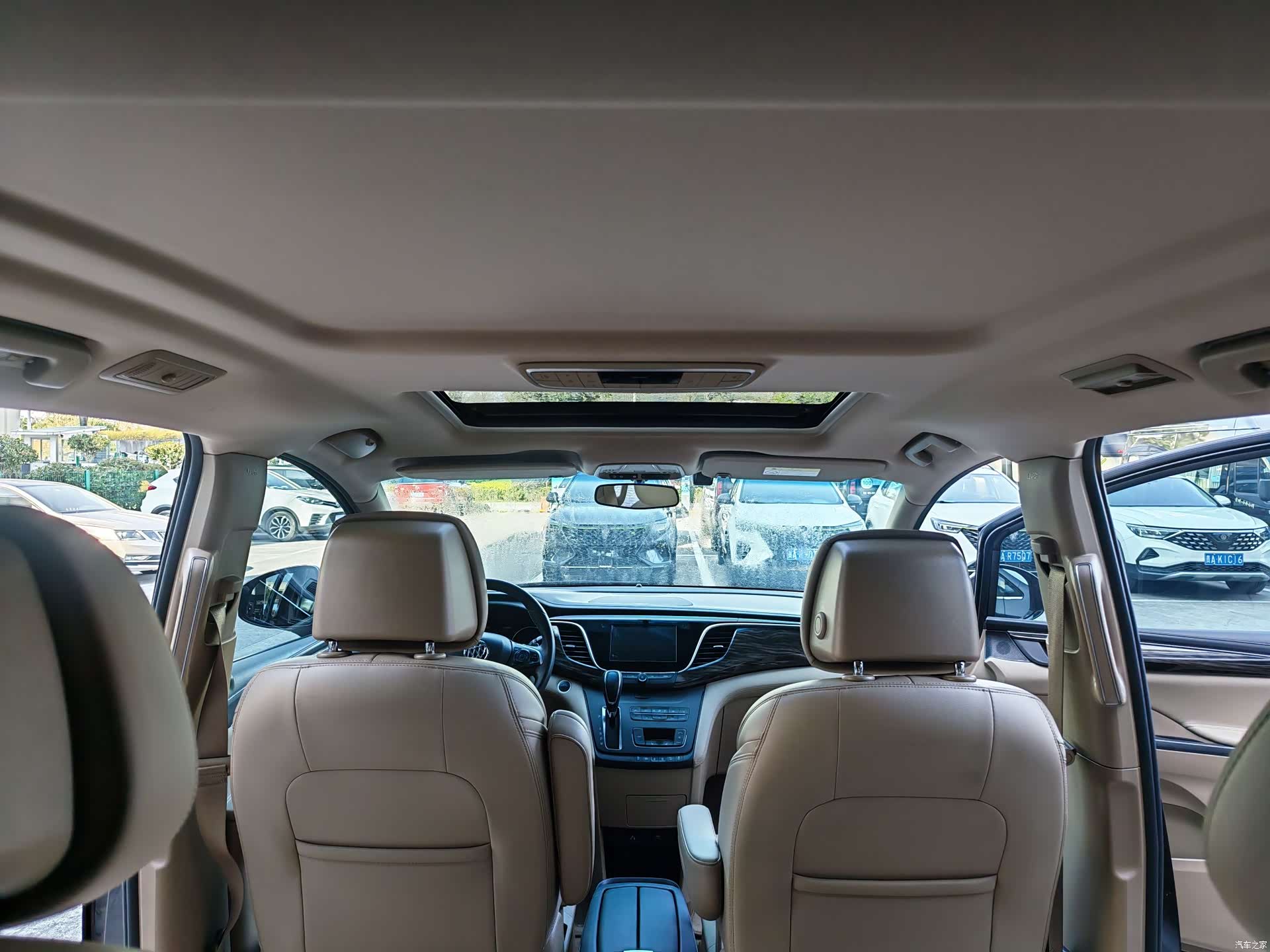Buick GL8, 2019 15