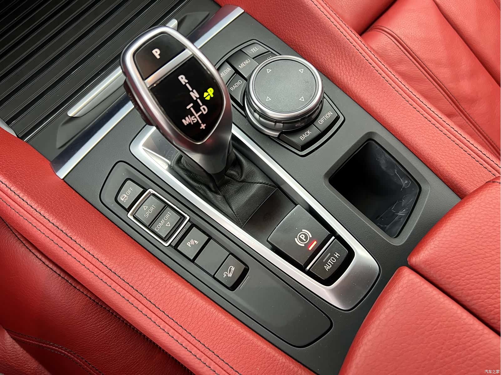 BMW X6, 2016 10