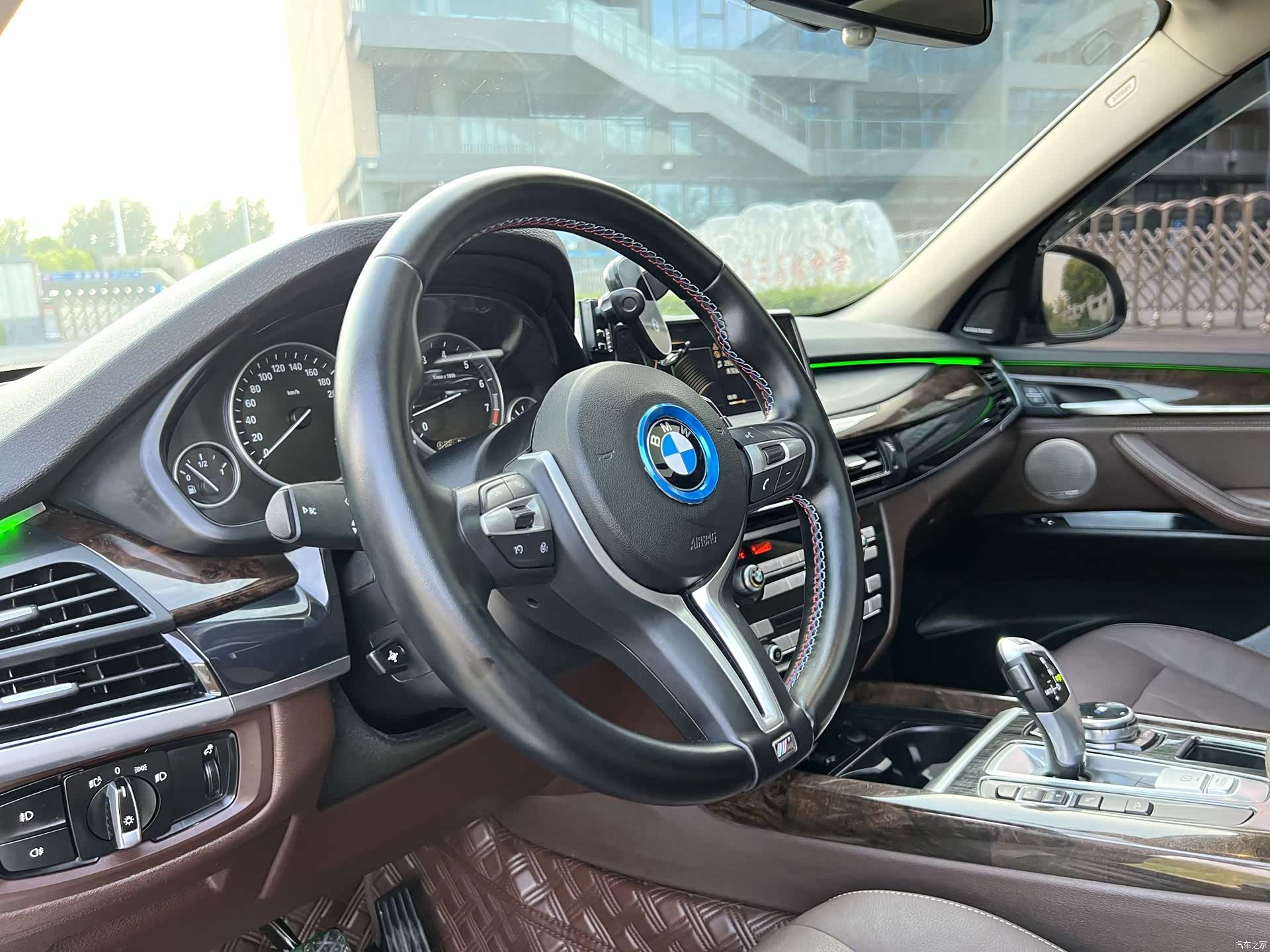 BMW X5, 2015 11