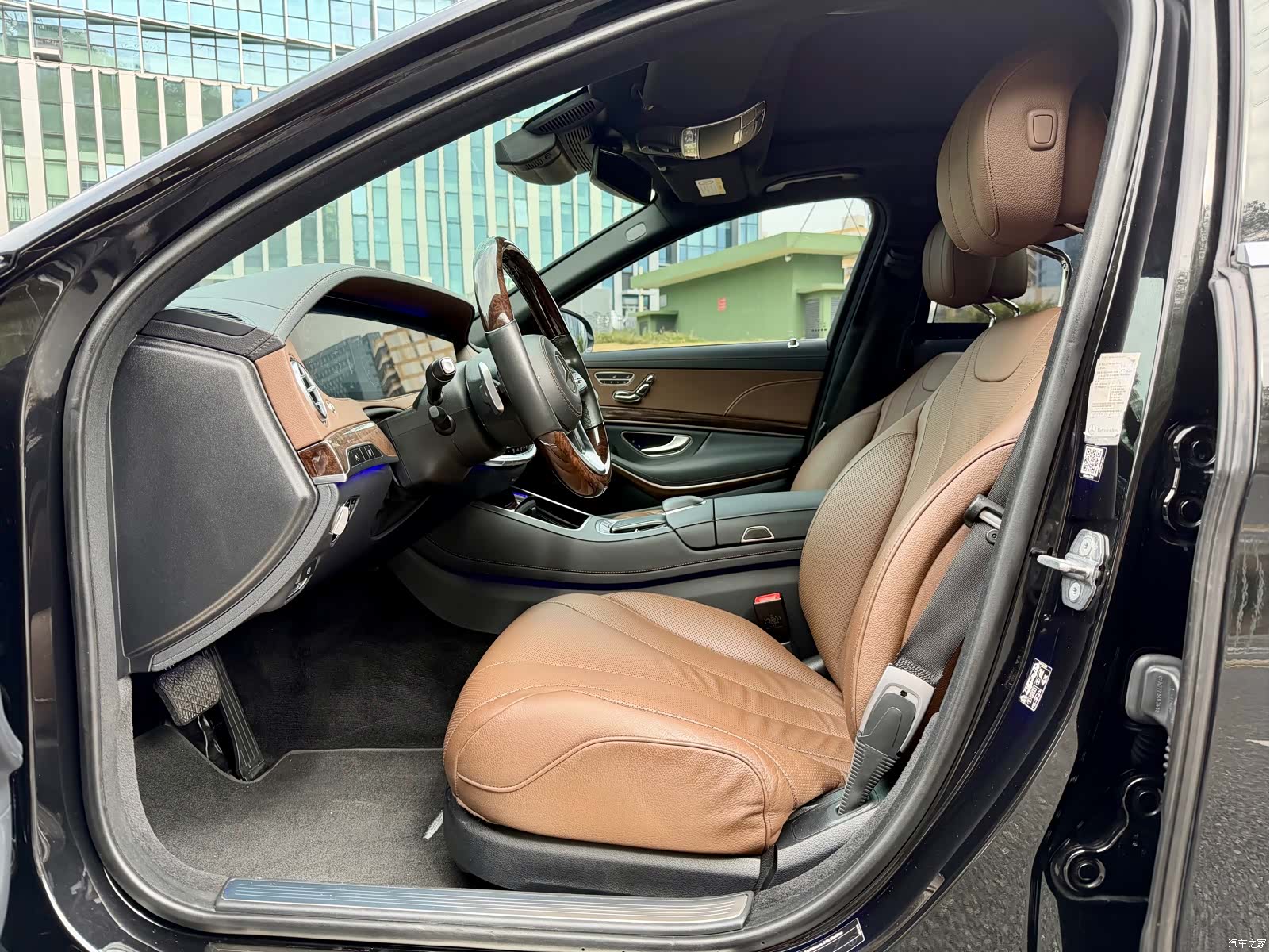 Mercedes-Benz S-Class, 2020 7