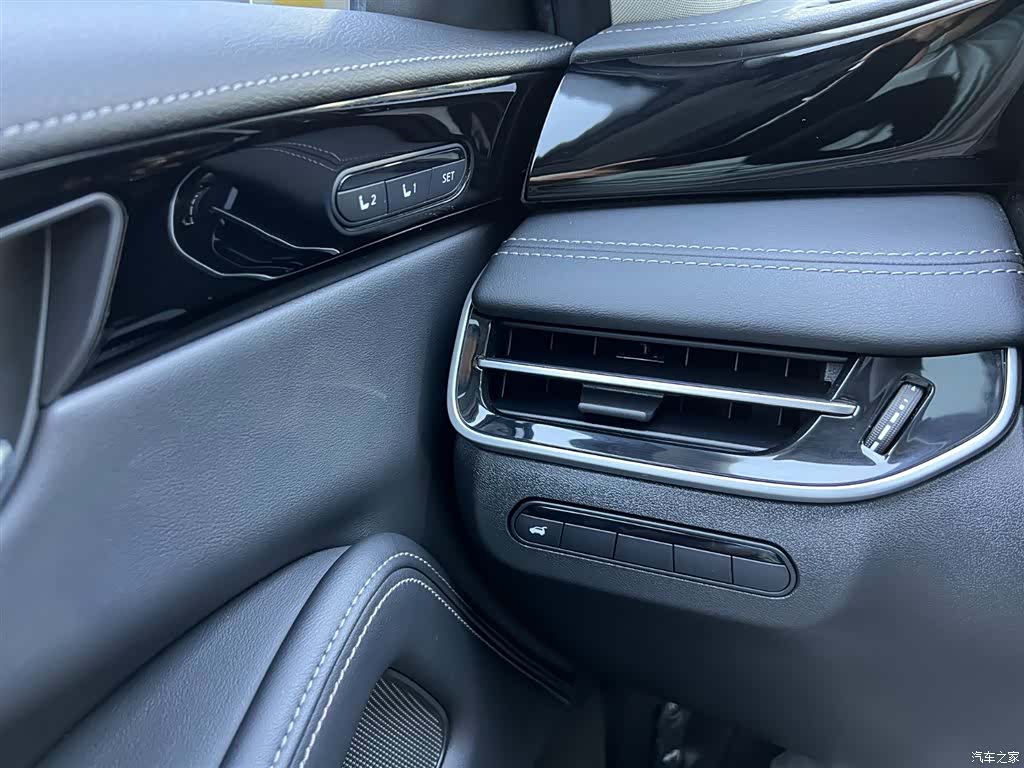 Infiniti QX60, 2023 19