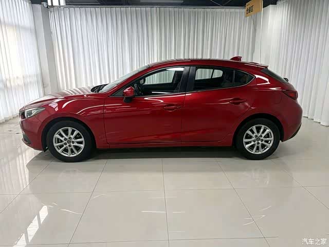 Mazda Mazda3, 2016 8