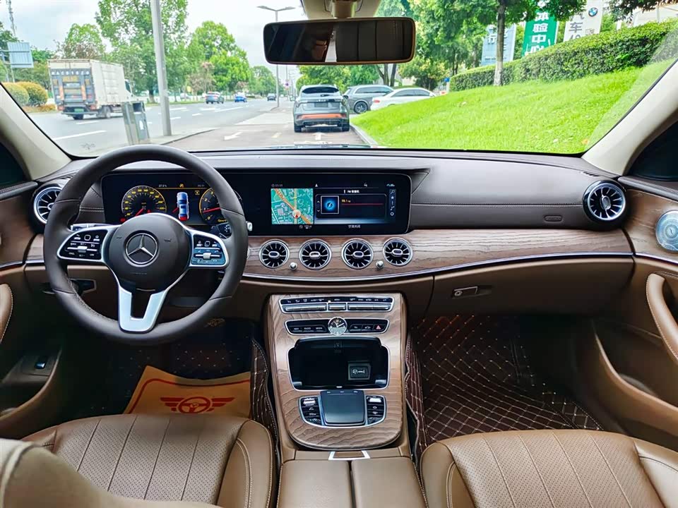 Mercedes-Benz E-class Mercedes-Benz E-class