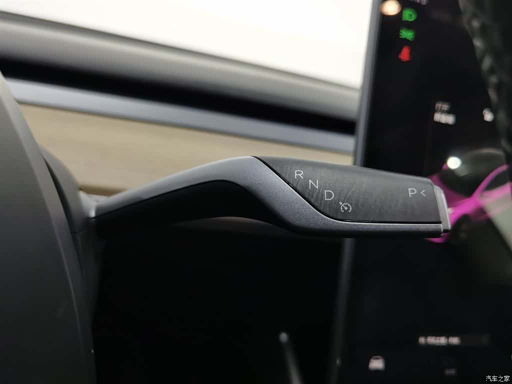 Tesla Model 3, 2021 13