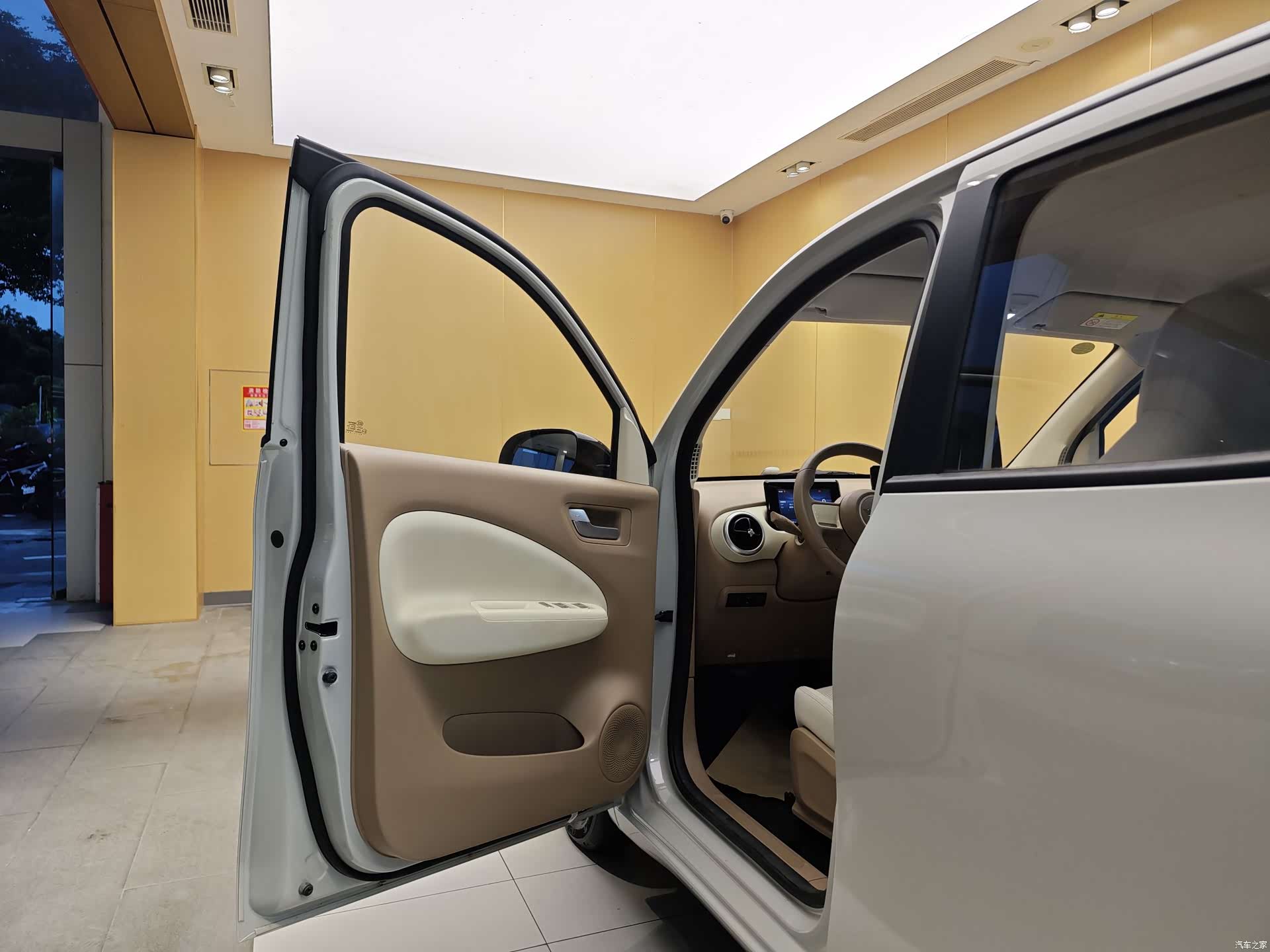 Wuling MINIEV, 2025 7