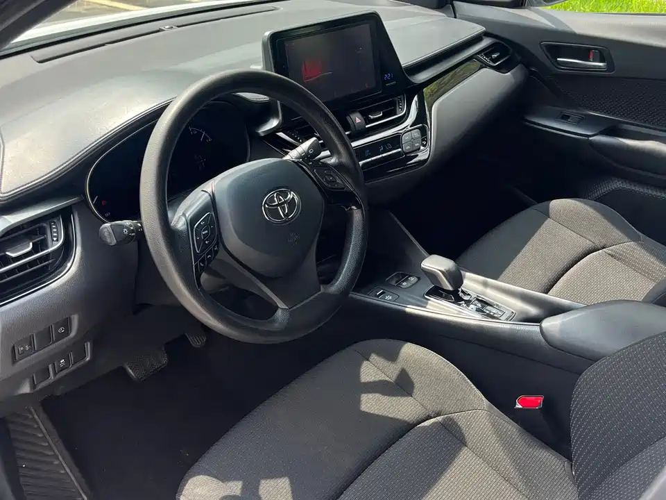 Toyota C-HR EV