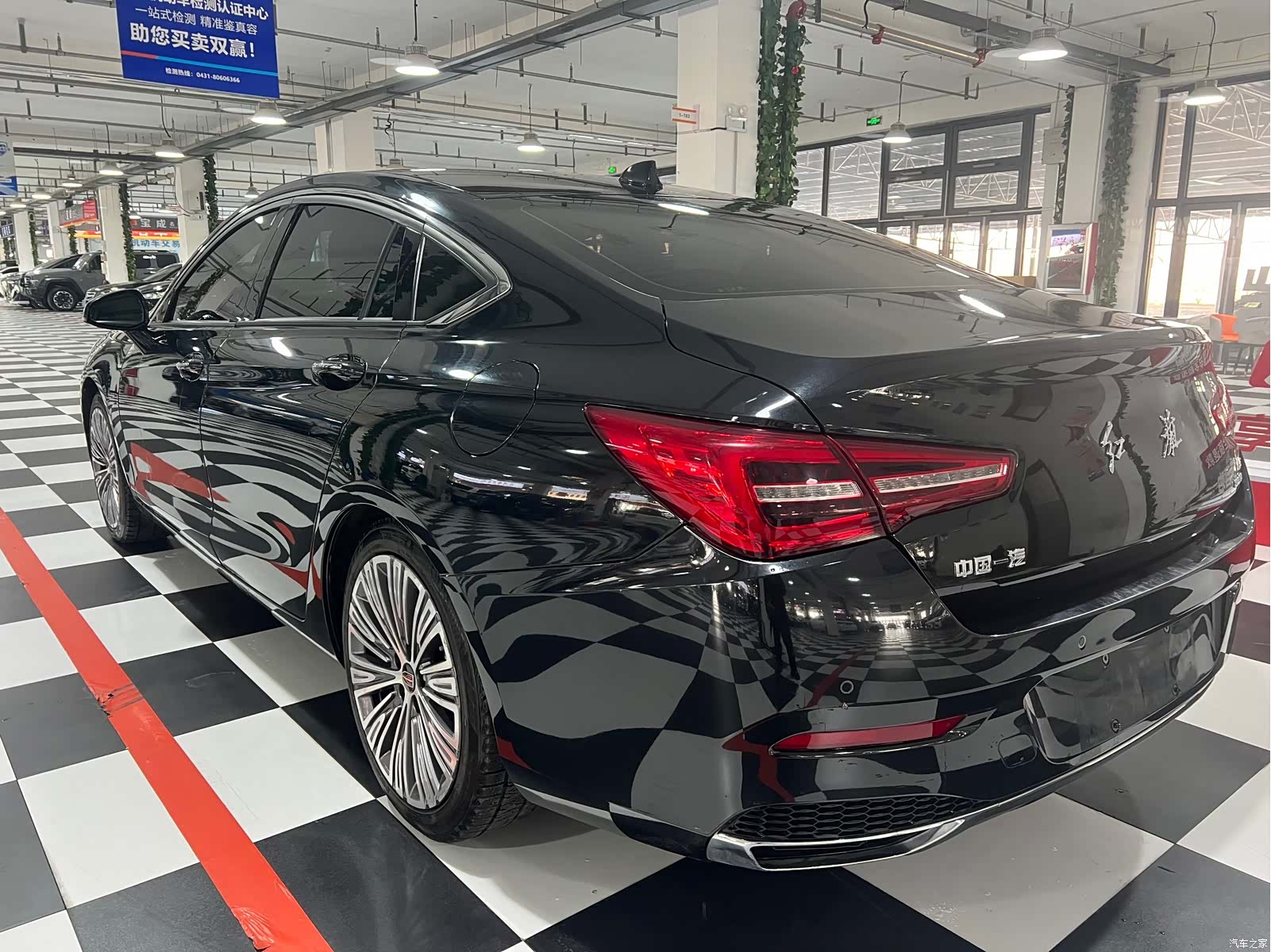 Hongqi H5, 2022 7