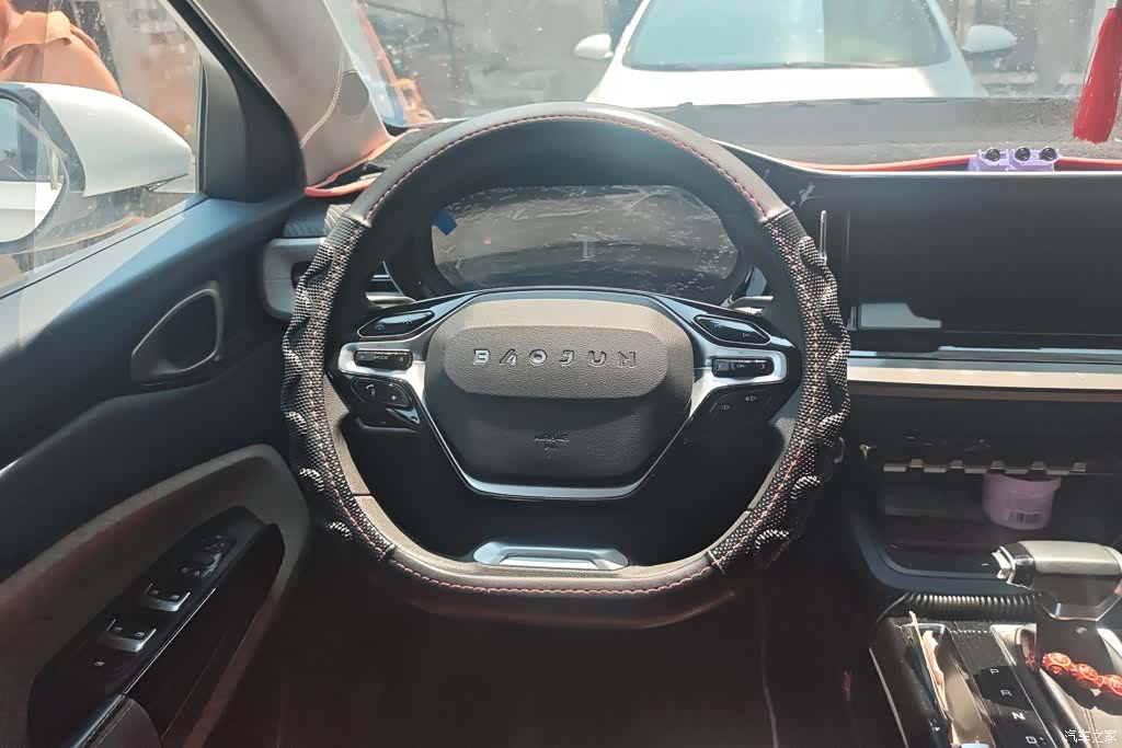 Wuling RM-5, 2021 14