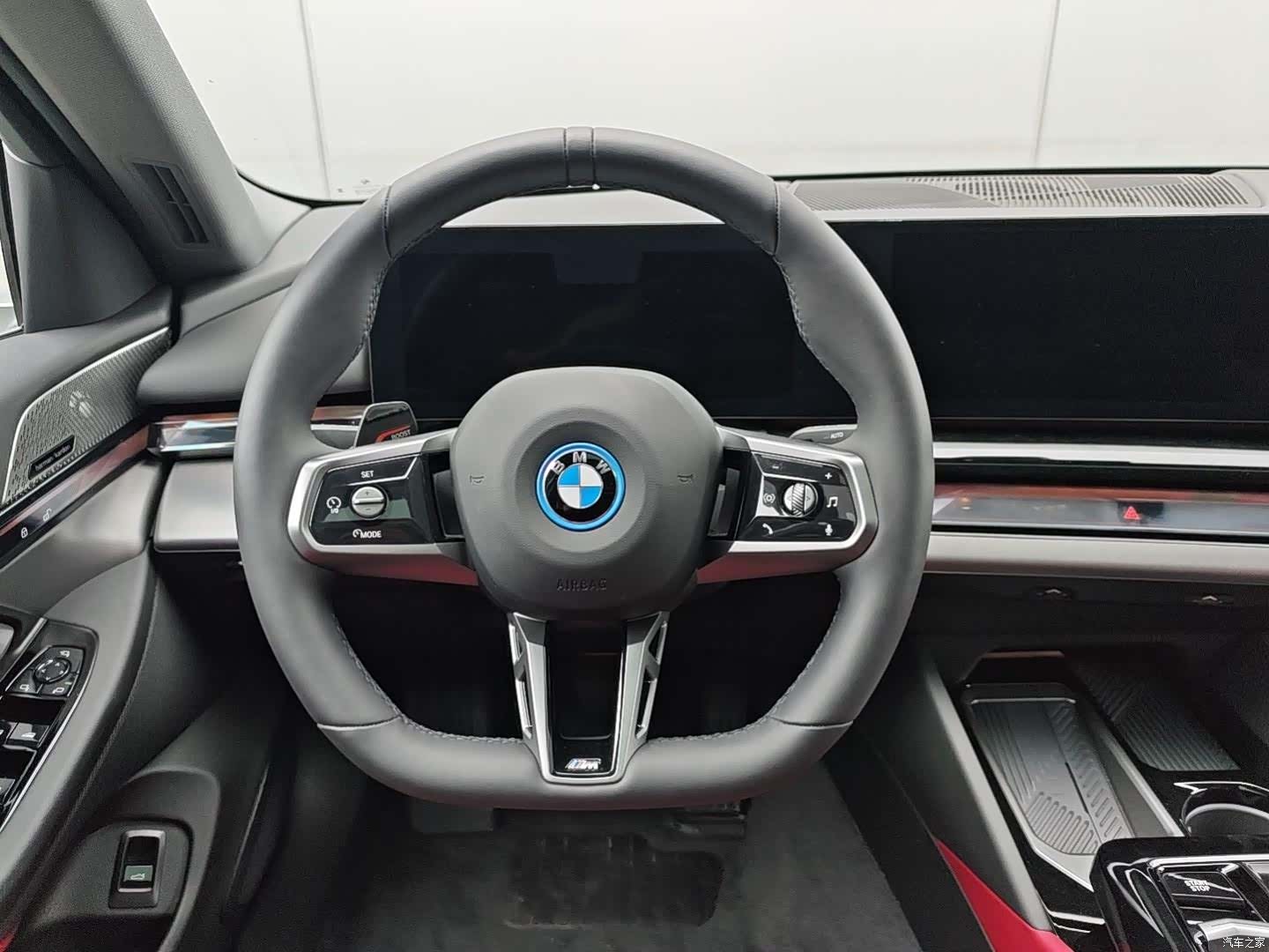 BMW i5, 2025 7