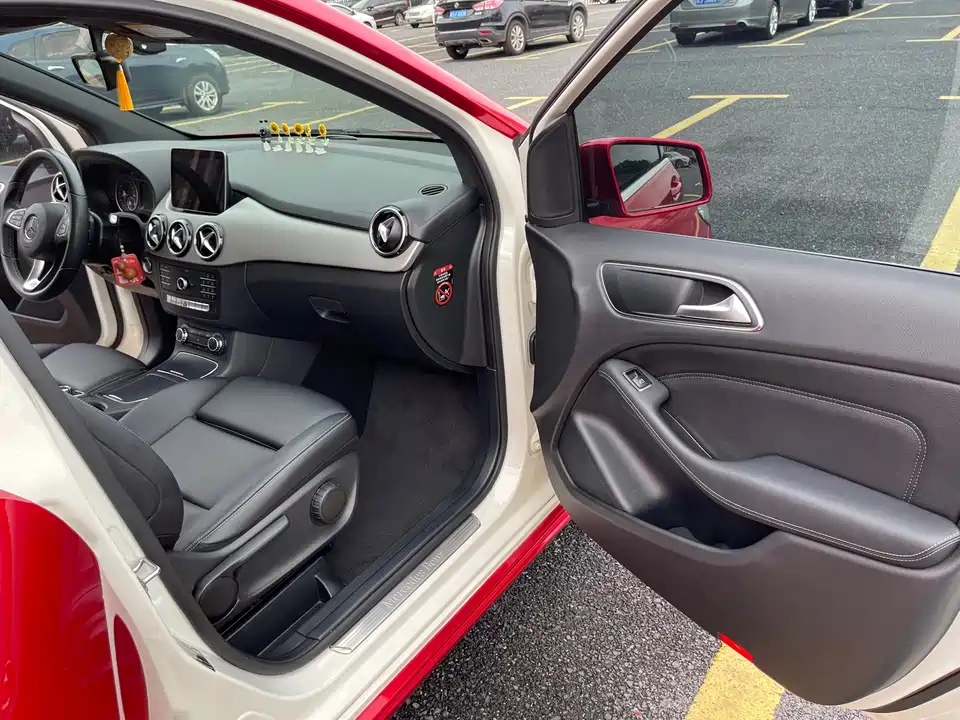 Mercedes-Benz Class B