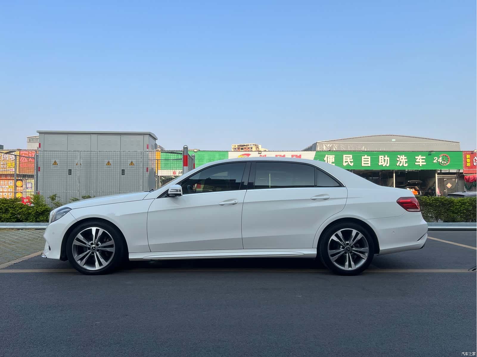 Mercedes-Benz E-Class, 2016 8