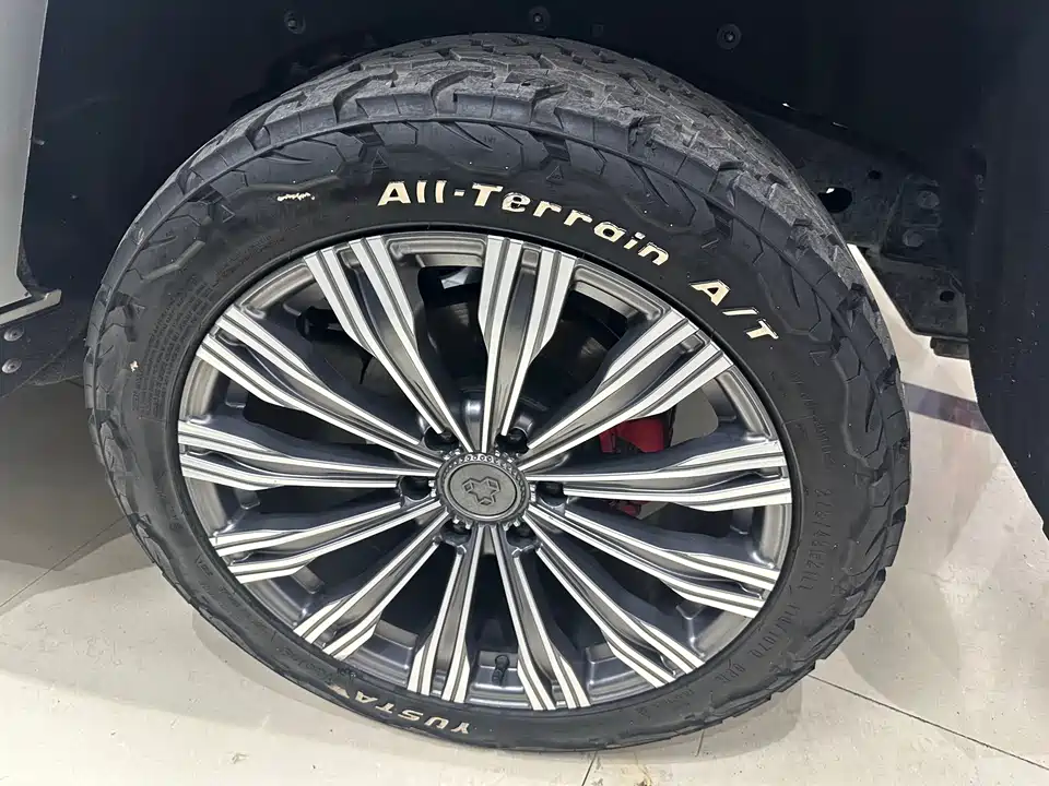 CrossBoundary Co-creation tank 300